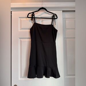 EUC black Express dress smocked Large!!